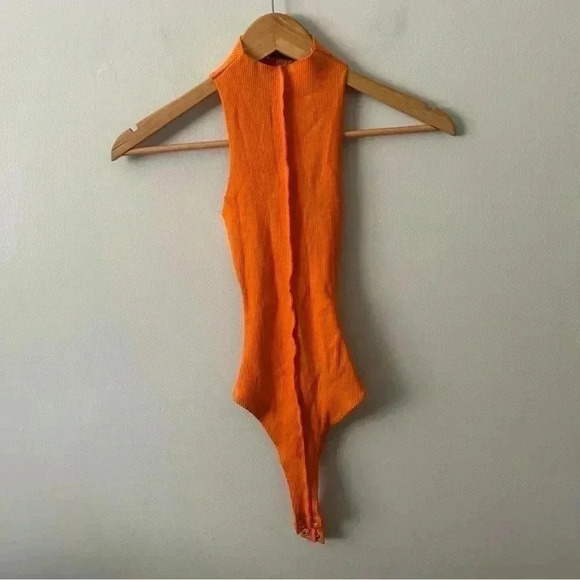 NWOT NAKED WARDROBE NORDSTROM RIBBED ORANGE BODYSUIT XS - Picture 2 of 5